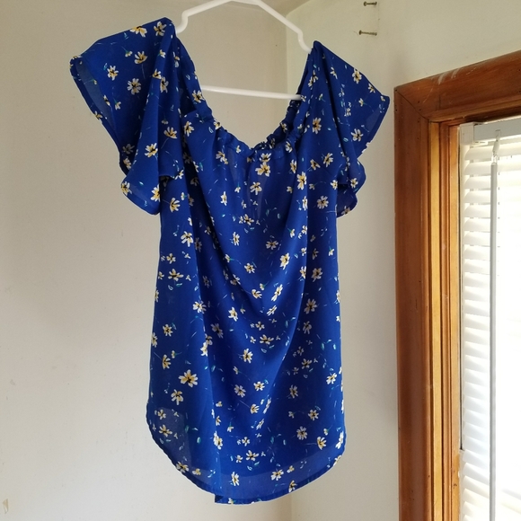 NWT Anthropologie Sienna Sky Blue Floral Top - Picture 2 of 3